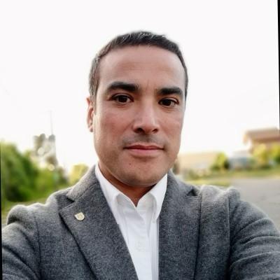Ph.D. Cristian Correa Farías